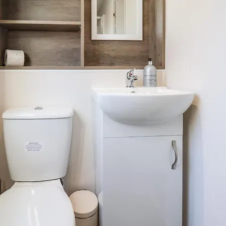 Lilac Saltburn-by-the-Sea